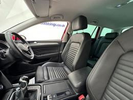 Volkswagen Passat PK69YKH