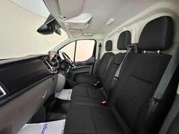 Ford Transit Custom MJ72DVO