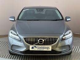 Volvo V40 KX68YTE