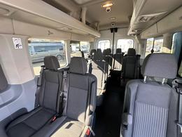 Ford Transit YP68UVJ