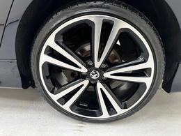 Vauxhall Insignia BT67GNN