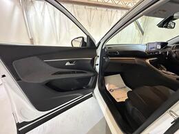Peugeot 3008 RO18XEE