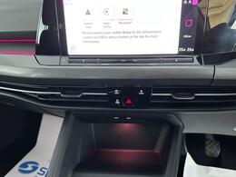 Volkswagen Golf VE22WDV