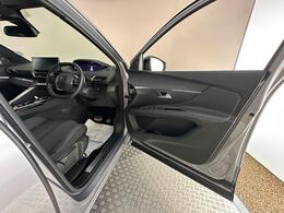 Peugeot 3008 BJ24GXX
