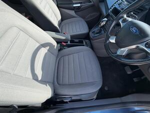 Photo 56 of this Ford Grand Tourneo Connect