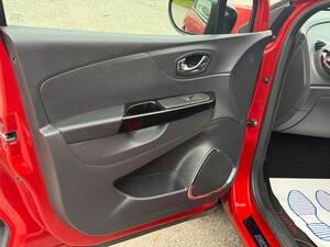 2016 Renault Captur Signature Nav