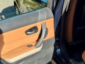 Photo 29 of this BMW 3 Series