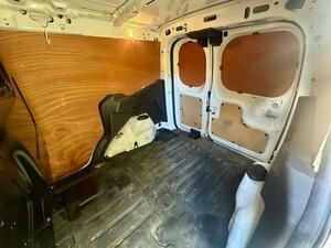 Photo 33 of this Ford Transit Courier
