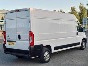 Photo 6 of this Citroen Relay