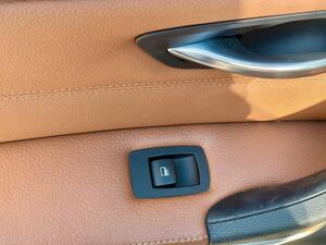 Photo 23 of this BMW 3 Series