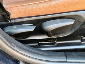 Photo 43 of this BMW 3 Series
