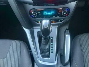 Photo 23 of this Ford Focus