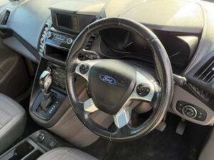 Photo 42 of this Ford Grand Tourneo Connect