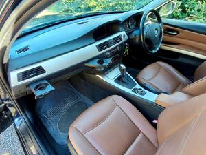 Photo 3 of this BMW 3 Series