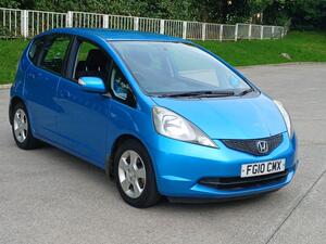 2010 Honda Jazz ES