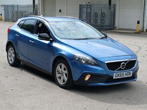 2014 Volvo V40 Cross Country SE