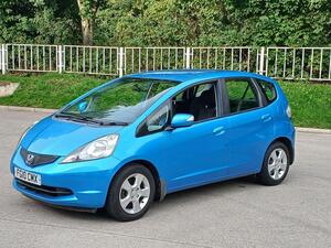 2010 Honda Jazz ES