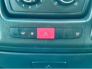 Photo 12 of this Citroen Relay