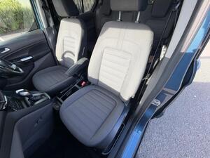 Photo 51 of this Ford Grand Tourneo Connect