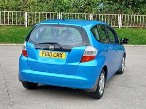 2010 Honda Jazz ES