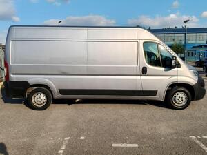 Photo 6 of this Citroen Relay