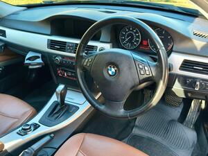 Photo 36 of this BMW 3 Series