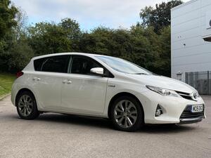 2015 Toyota Auris Excel