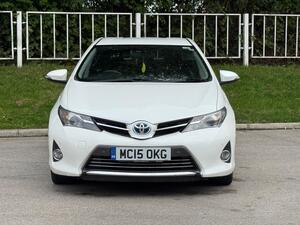 2015 Toyota Auris Excel