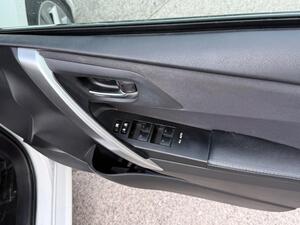 2015 Toyota Auris Excel