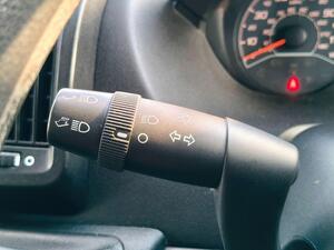Photo 16 of this Citroen Relay