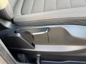 Photo 25 of this Ford Grand Tourneo Connect