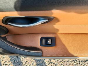 Photo 24 of this BMW 3 Series
