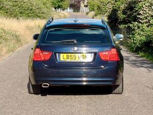 Photo 6 of this BMW 3 Series