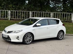 2015 Toyota Auris Excel