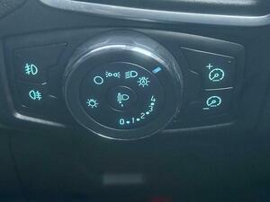 Photo 39 of this Ford Focus