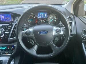 Photo 33 of this Ford Focus