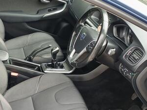 2014 Volvo V40 Cross Country SE