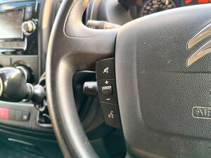 Photo 19 of this Citroen Relay