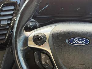 Photo 31 of this Ford Grand Tourneo Connect
