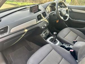 Photo 16 of this Audi Q3