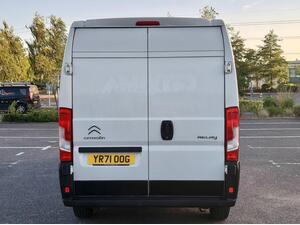 Photo 5 of this Citroen Relay