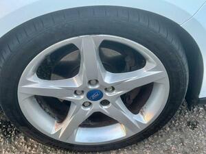 Photo 43 of this Ford Focus
