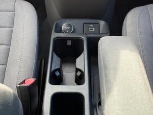 Photo 29 of this Ford Grand Tourneo Connect