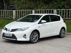 2015 Toyota Auris Excel