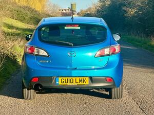 Photo 2 of this Mazda Mazda3