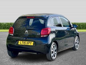Photo 2 of this Citroen C1