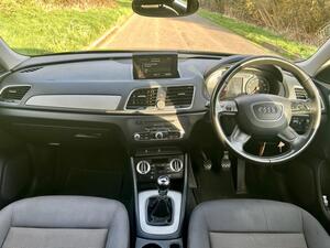 Photo 17 of this Audi Q3