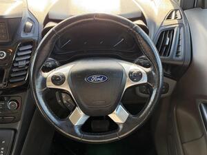 Photo 43 of this Ford Grand Tourneo Connect