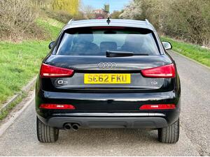 Photo 3 of this Audi Q3