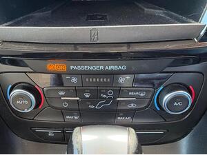 Photo 15 of this Ford Grand Tourneo Connect
